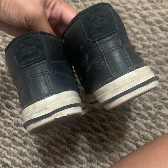 Converse velcro, in good condition. - Picture 4 of 4